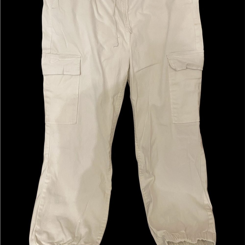 Tinseltown Women’s White Cargo Pants